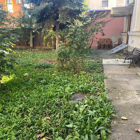 Oeguenc'S Apartment Szeged Ngoại thất bức ảnh