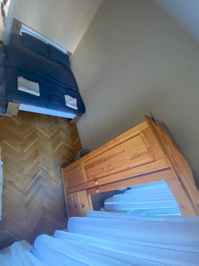 Oeguenc'S Apartment Szeged Ngoại thất bức ảnh